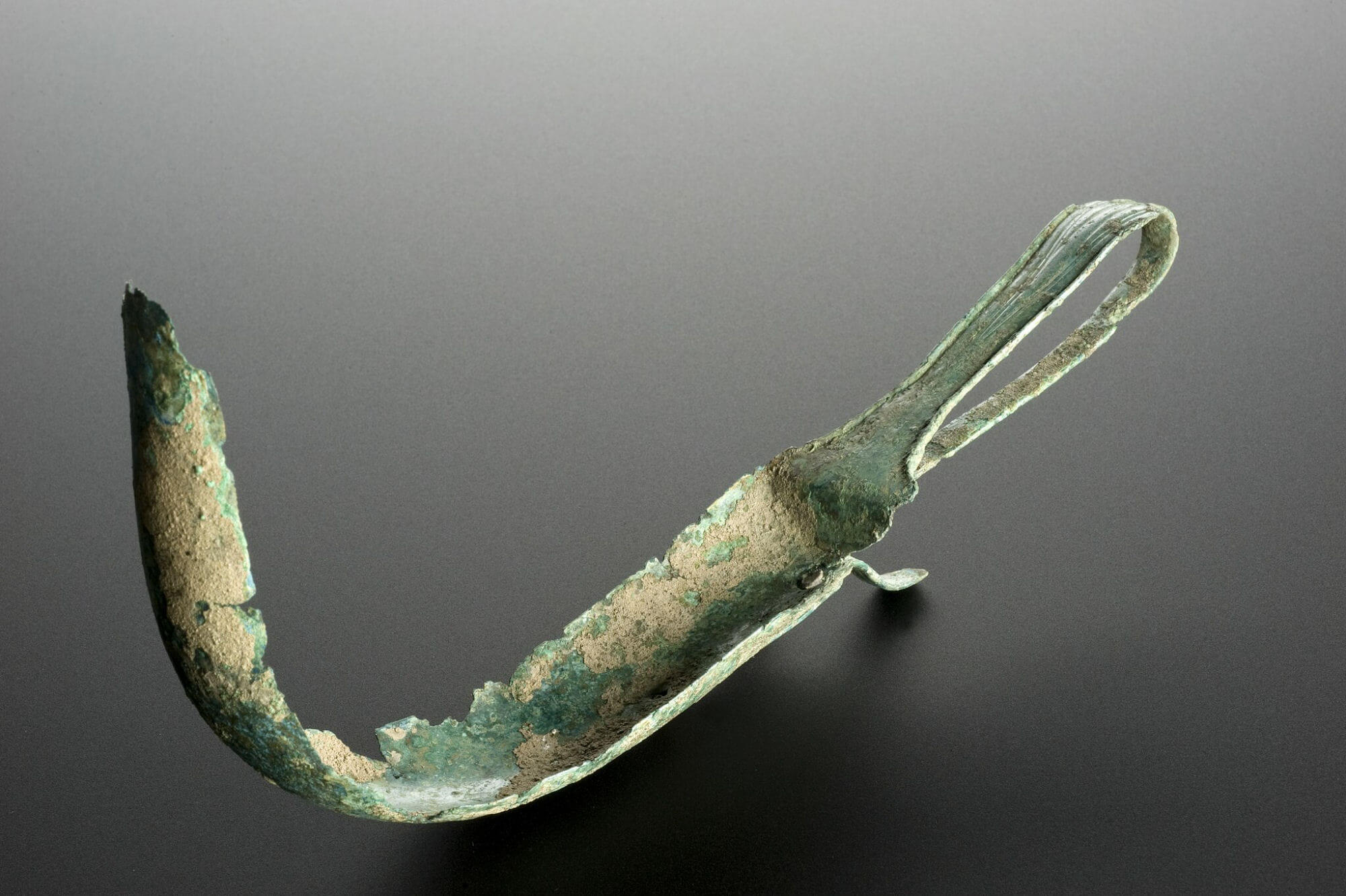 An ancient Roman strigil