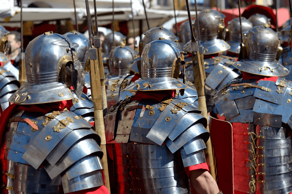 Roman legionaries wearing the lorica segmentata armor