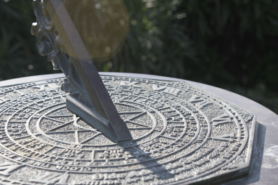 A sundial featuring Roman numerals